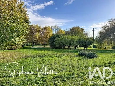 Land in Ambonil (26800)