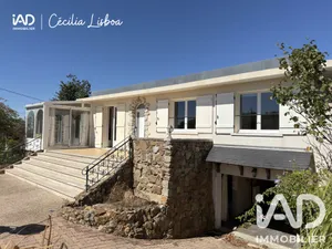 Maison d'architecte à Perceneige (89260)