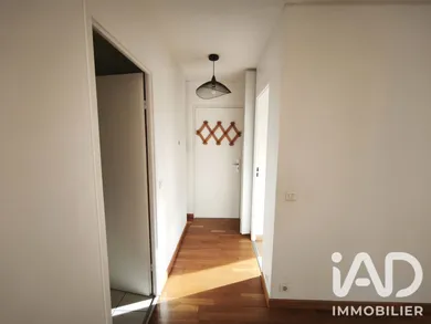 Apartment in Melun (77000)