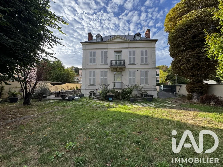 Maison 9 pièces 250 m² · à Pontoise · 250 m² · 849 000 €
