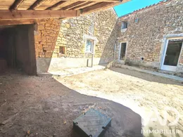 Maison de village à Saint-Juire-Champgillon (85210)