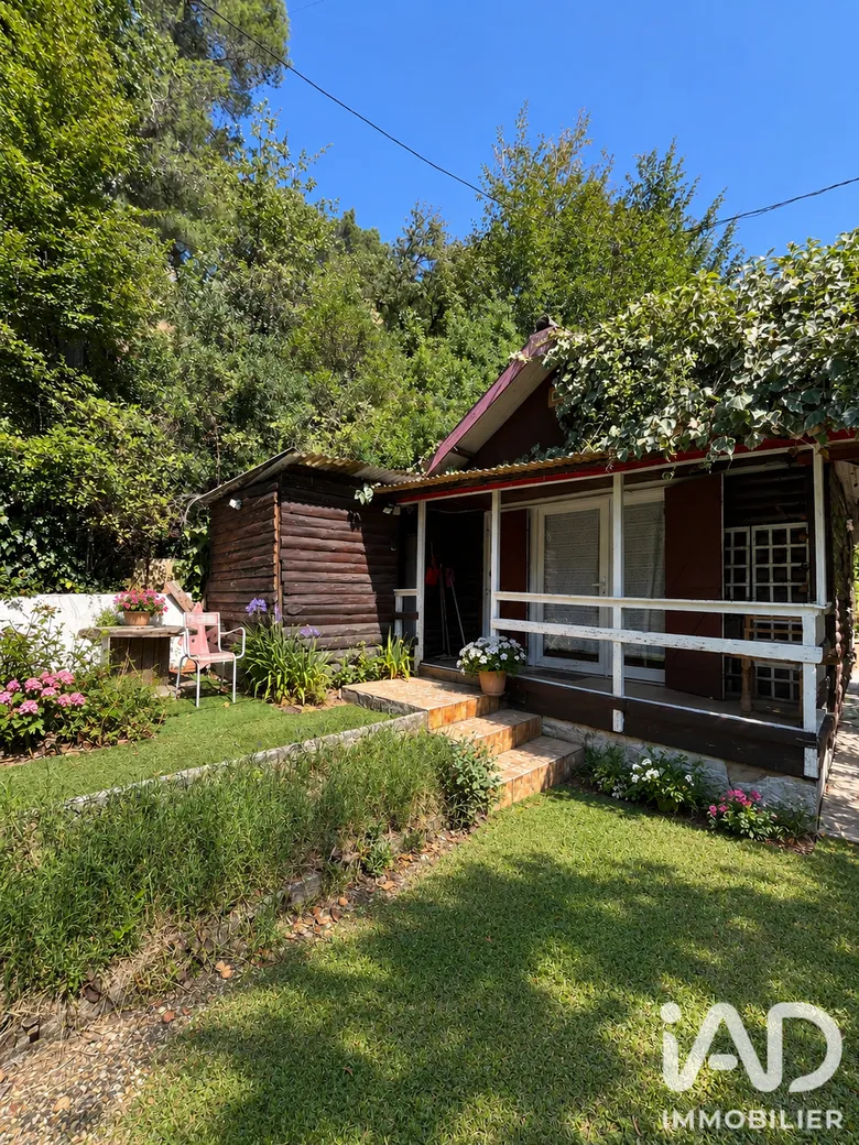 Maison 1 pièce 27 m² · à Castagniers · 27 m² · 200 000 €