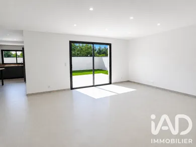 Maison à Niort (79000)
