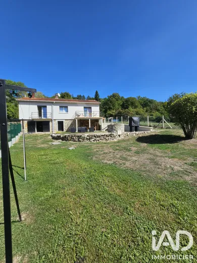 Maison à Sainte-Aulde (77260)