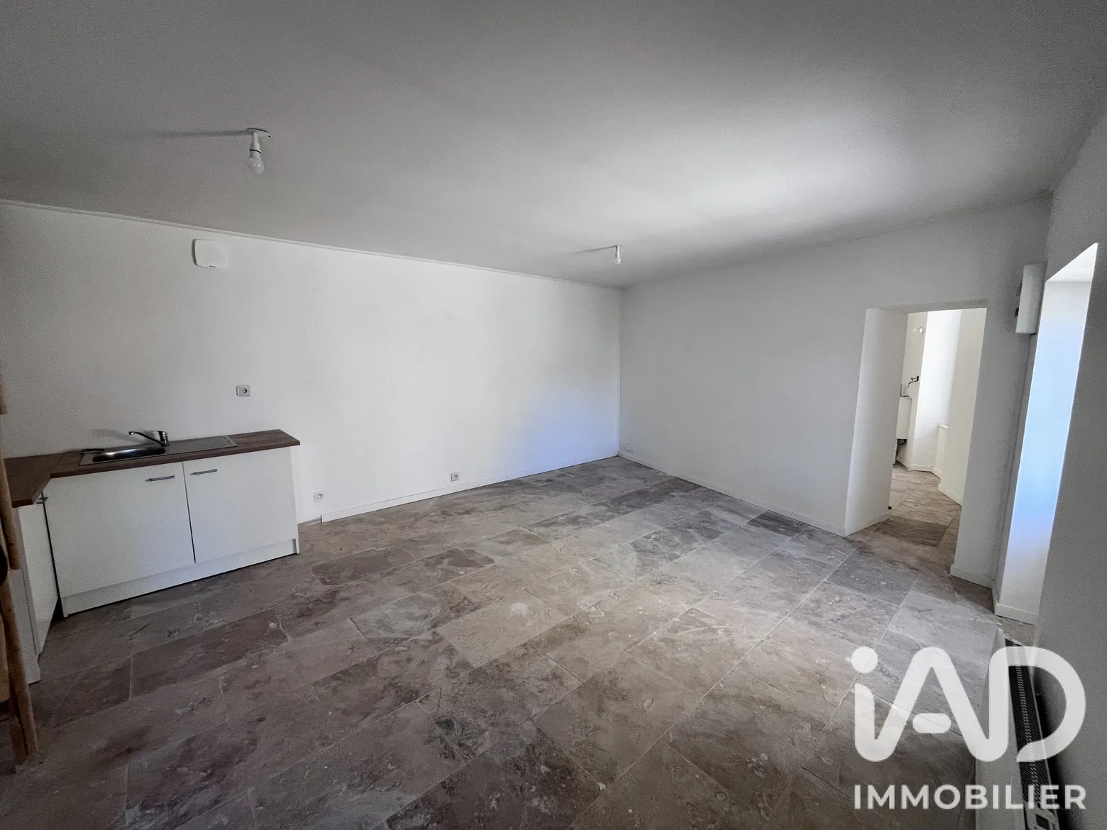 Vente maison à Saint-Gervais (30200) : maison de village 2 pièces 33 m² - 2111435 — 2