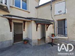 Maison de ville à Doué-en-Anjou (49700)