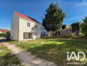 Maison à Orgeval (78630)