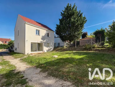 Maison à Orgeval (78630)