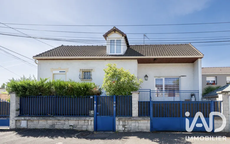 Maison 6 pièces 121 m² · à Livry-Gargan · 121 m² · 350 000 €