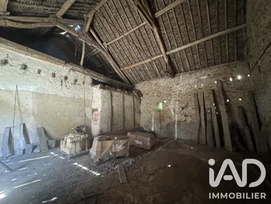 Barn in Voulx (77940)