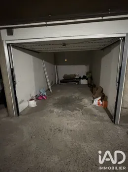 Garage in Paris (75004)
