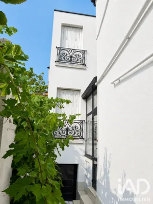 Pavillon à Suresnes (92150)