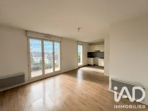 Appartement à Combs-la-Ville (77380)