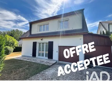 Maison traditionnelle à Bullion (78830)
