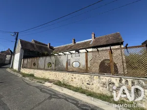 House in Voulx (77940)