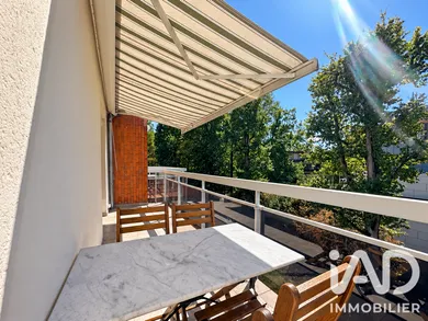 Duplex à Le Plessis-Trévise (94420)