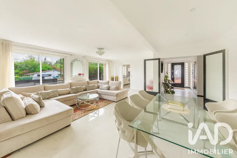 Maison 9 pièces 210 m² · à Sannois · 210 m² · 699 000 €