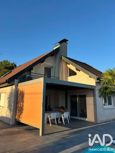 Maison d'architecte à Bans (39380)