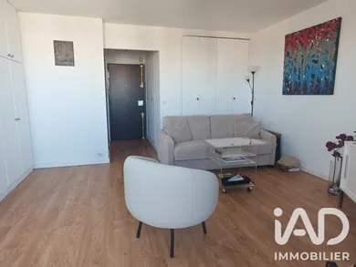 Appartement à Paris (75015)