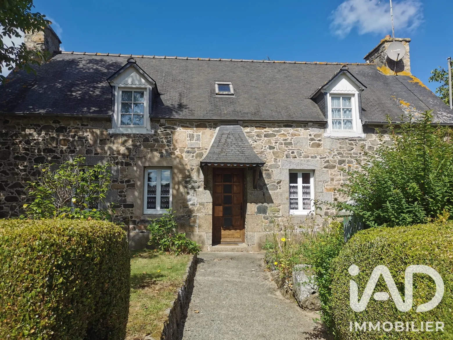 Vente maison à Squiffiec (22200) : maison de village 4 pièces 90 m² - 2104120