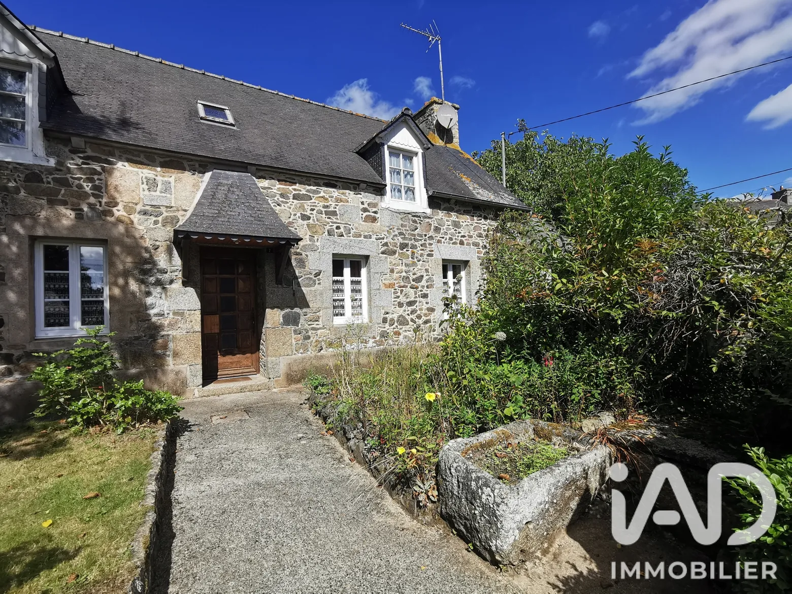 Vente maison à Squiffiec (22200) : maison de village 4 pièces 90 m² - 2104120 — 2
