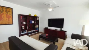 Apartment in Pessac (33600)
