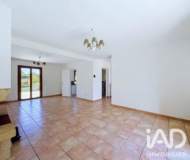 Maison à Fouju (77390)