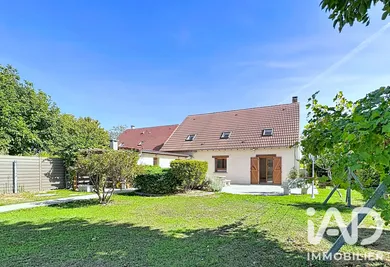 Maison à Fouju (77390)