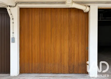 Garage à Paris (75011)