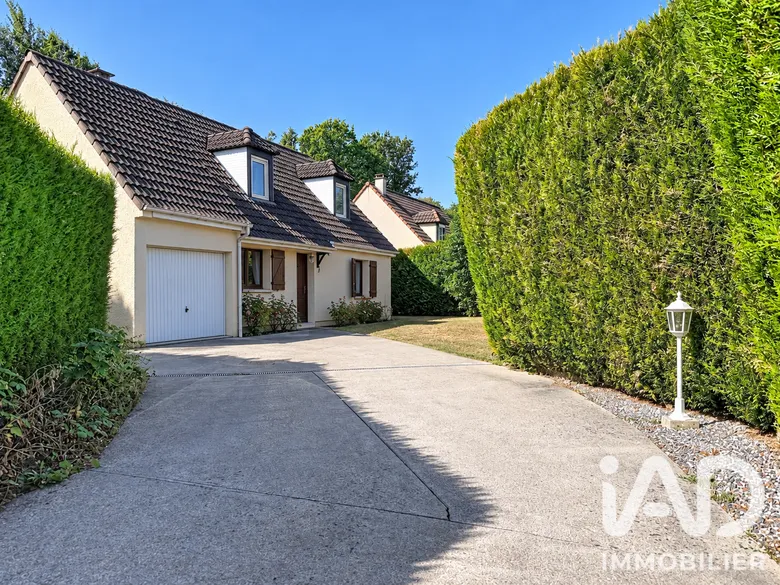 Maison 6 pièces 101 m² · à Ozoir-la-Ferrière · 101 m² · 422 000 €