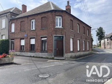 Maison de village à Obies (59570)