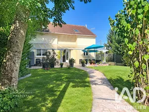 Maison traditionnelle à Ermont (95120)