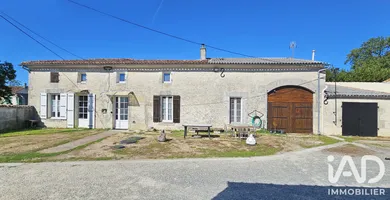 Maison de village à Massac (17490)