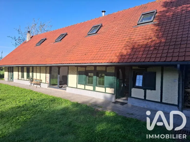 Maison 6 pièces 133 m² · à Morbecque · 133 m² · 339 200 €