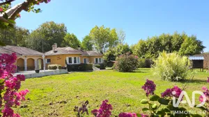 Maison à Urt (64240)