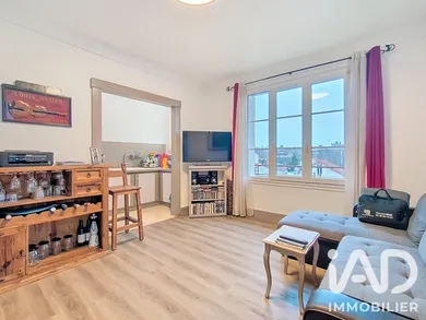 Appartement à Le Blanc-Mesnil (93150)