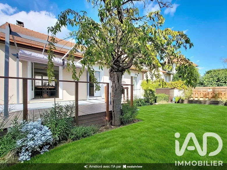 Maison 4 pièces 90 m² · à Vélizy-Villacoublay · 90 m² · 550 000 €