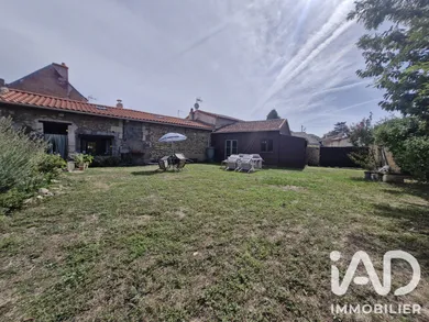Maison de village à Brion-près-Thouet (79290)