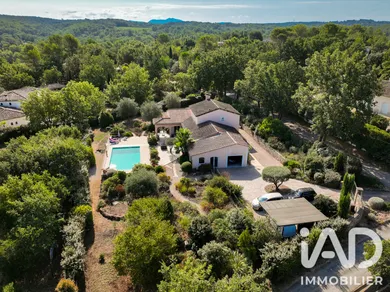 Maison d'architecte à Fayence (83440)