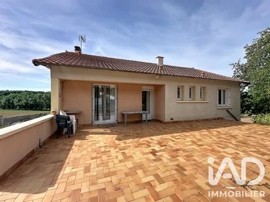 Maison à Thouars (79100)