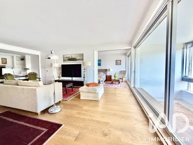 Appartement à Courbevoie (92400)