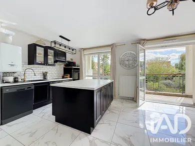 Appartement à Magny-les-Hameaux (78114)