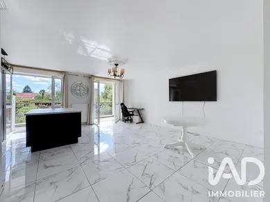 Appartement à Magny-les-Hameaux (78114)