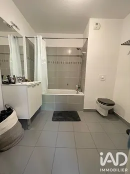Apartment in Aix-en-Provence (13100)