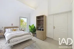 Apartment in Plan-de-Cuques (13380)