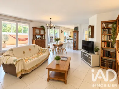 Appartement à Manosque (04100)