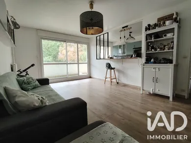 Appartement à Les Ulis (91940)