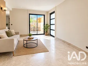 Apartment in Grimaud (83310)