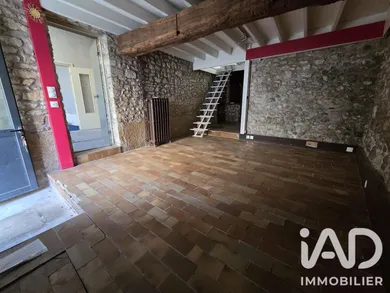Duplex à Crépy-en-Valois (60800)