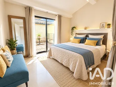Appartement à Grimaud (83310)